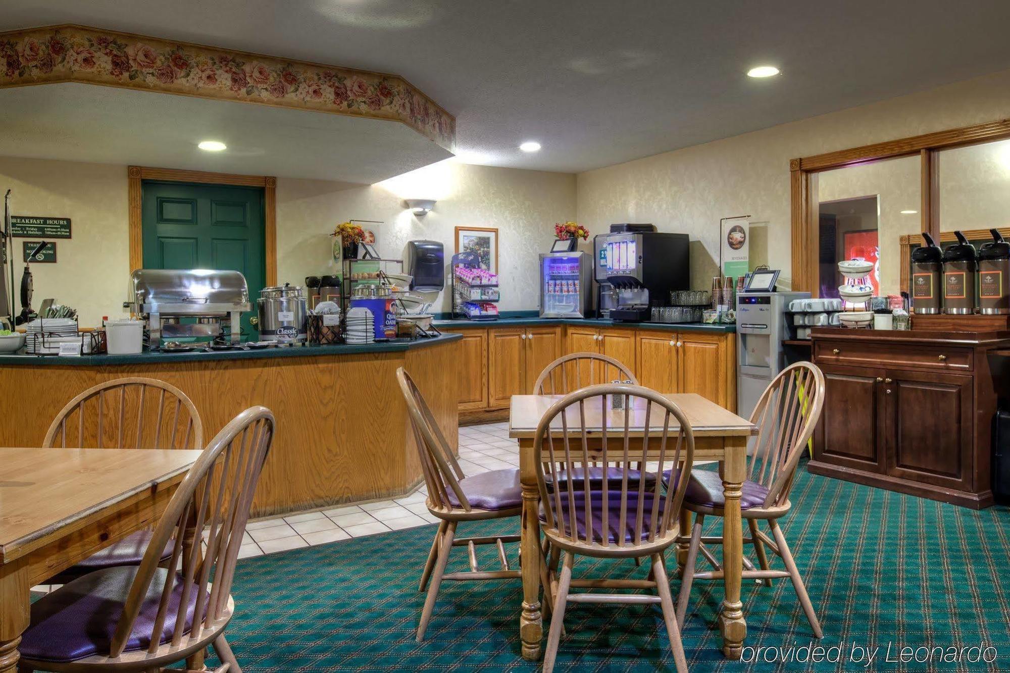 Country Inn & Suites By Radisson, Mason City, Ia Экстерьер фото